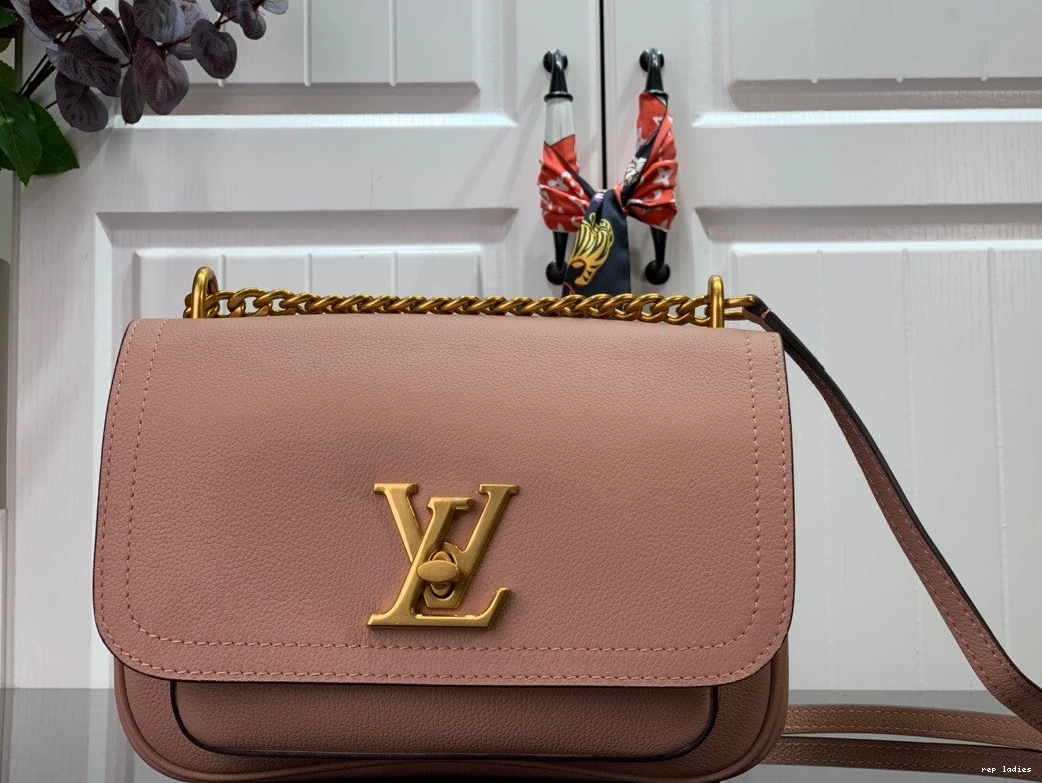 Cheap PM CHAIN LOCKME LOUIS VUITTON 0814